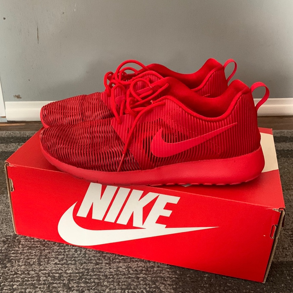 Nike shoes. Very comfortable. Worn handful of times.